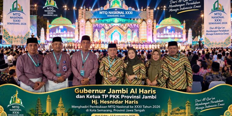 Gubernur Al Haris dan Ketua TP PKK Beri Semangat 54 Kafilah Jambi di Pembukaan MTQ Nasional 2026