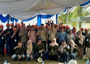 PTPN IV Regional 4 Kebun Bunut Dukung Pengembangan SDM Perkebunan Kelapa Sawit Melalui Kunjungan Lapangan