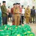 Peduli Dampak Karhutla, Gubernur Al Haris Serahkan 200 Paket Sembako dan Masker di Bungo